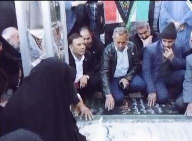 اردوی زیارتی بسیجیان پیشکسوت به مرقد سردار شهید قاسم سلیمانی
