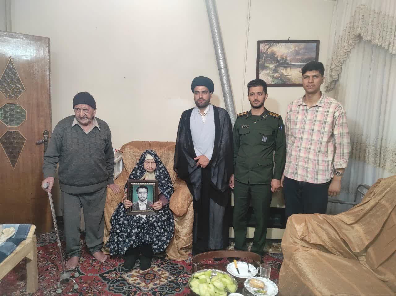 دیدار و تکریم خانواده معظم روحانی شهید علی اکبر کفایتی