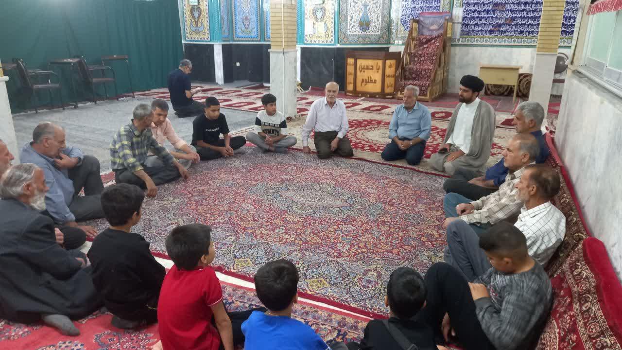 برگزاری حلقه صالحین به مناسبت هفته دفاع مقدس