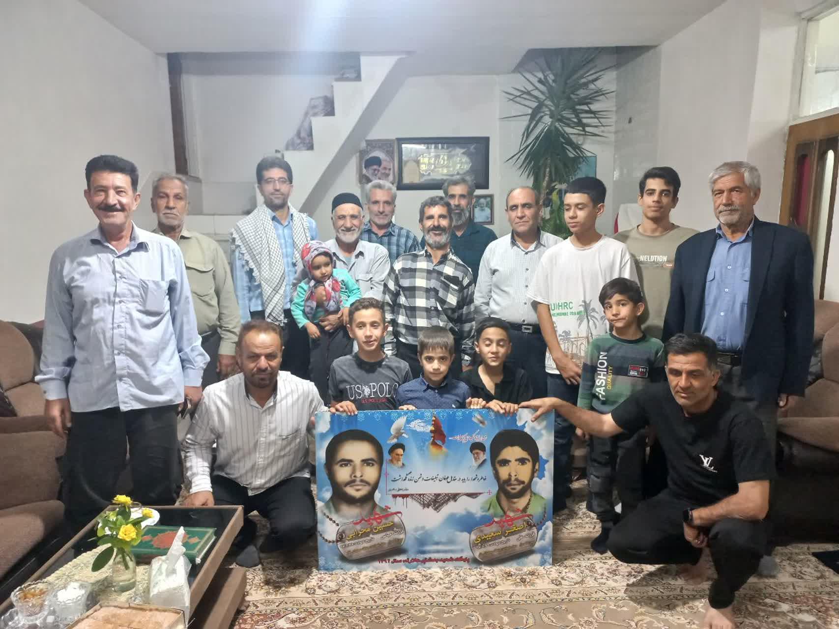 دیدار با خانواده شهید حسین محرابی از شهدای بسیجی دفاع مقدس 