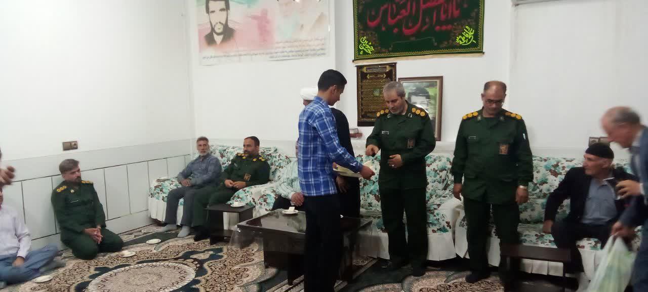 دیدار با خانواده شهید محمد صفری از روستای شریف آباد 
