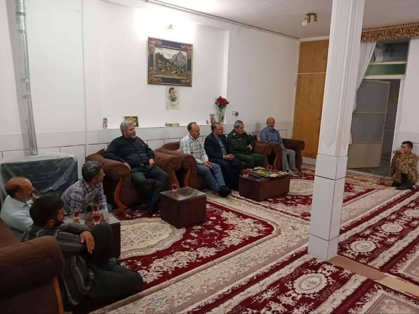 دیدار با رزمنده وایثار گر رضا مرتضوی از روستای قهی 